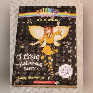 RAINBOW MAGIC - Special Edition: Trixie The Halloween Fairy Kids Book